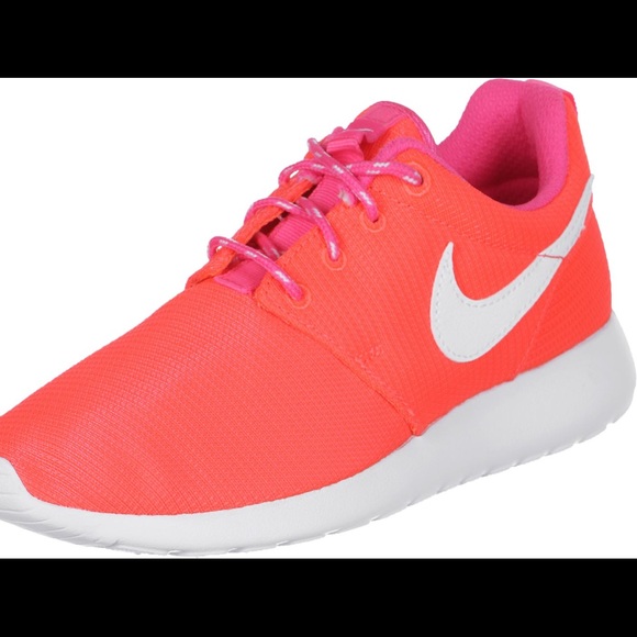Nike Shoes - Neon Pink & Orange Nike Roshe One